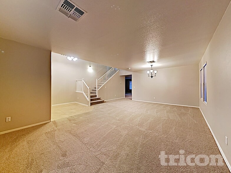 Building Photo - 25685 W Pleasant Ln