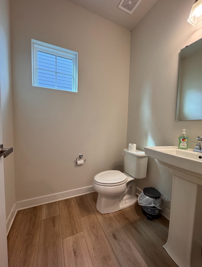 Building Photo - 204 Delamere Dr