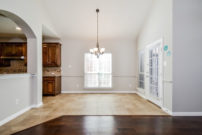 Building Photo - 2513 Appaloosa Ln