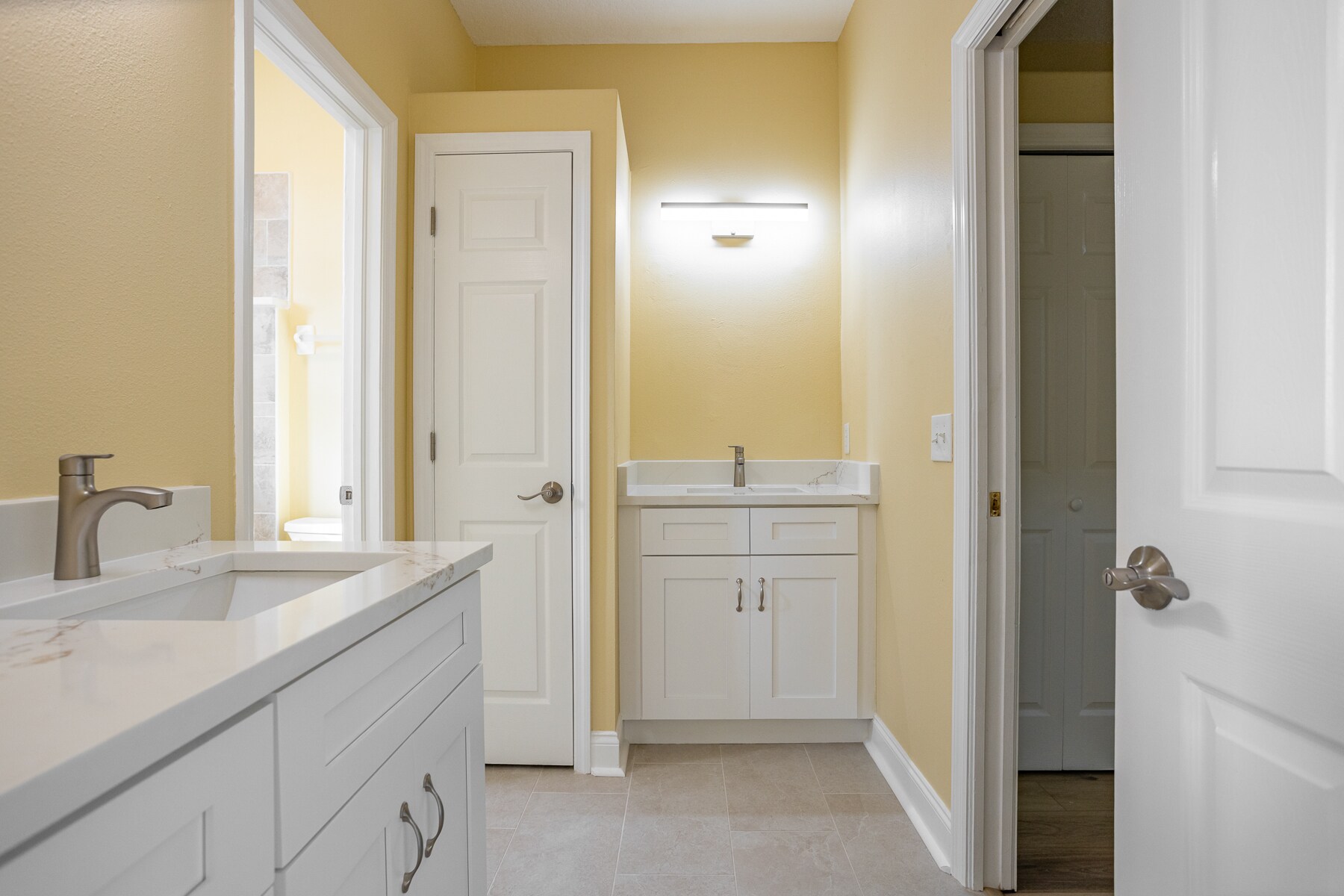 Building Photo - 3204 W Empedrado St