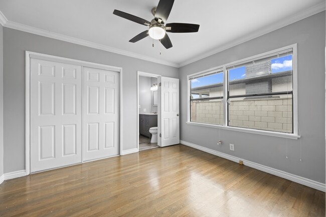 Building Photo - 13921 Daphne Ave