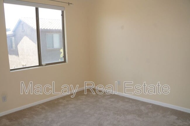 Building Photo - 3829 E Morelos St