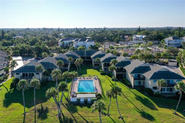 Building Photo - 4660 Ocean Blvd