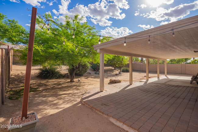 Building Photo - 1609 E Beautiful Ln