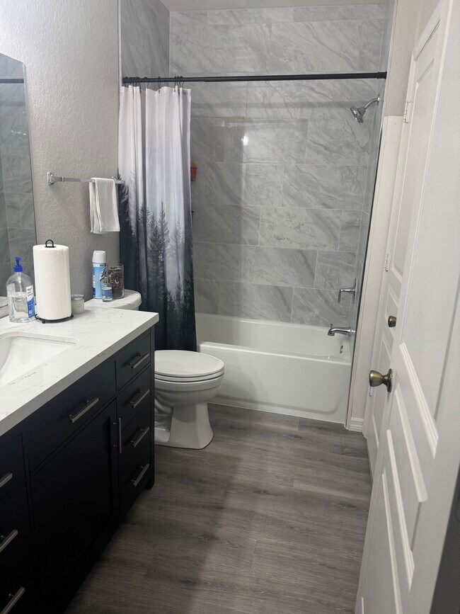 Primary Photo - 17112 Carrington Park Dr