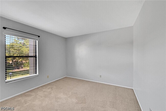 Building Photo - 8474 Charter Club Cir