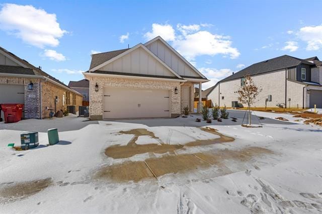 Building Photo - 3504 Clover Leaf Ln