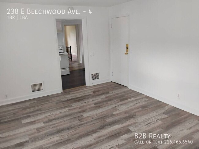 Building Photo - 238 E Beechwood Ave