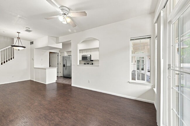Building Photo - $1,930.95, 2 Beds - 2.5 Bath, Condo in Denver with Central A/C!
