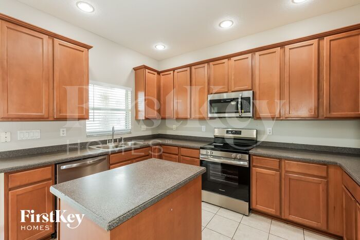 Building Photo - 1836 Mira Lago Cir