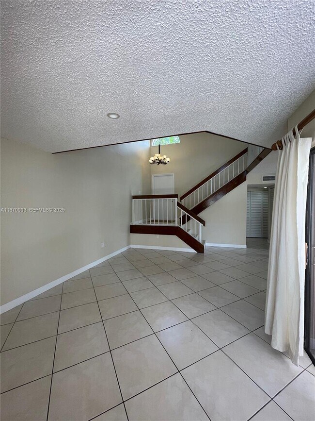 Building Photo - 1301 SW 124th Ct