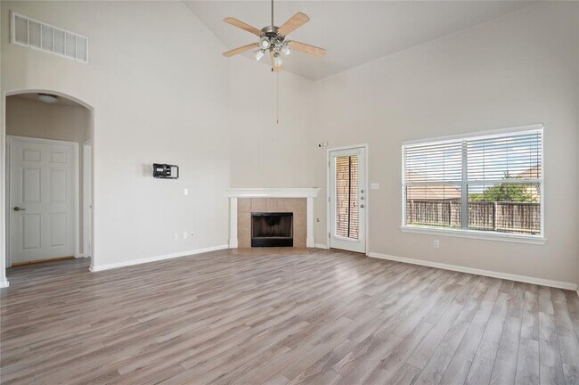Building Photo - 4517 Heritage Well Ln