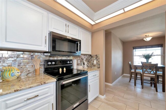 Building Photo - 15564 Ruston Cir