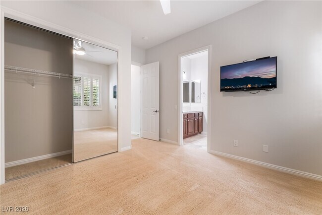 Building Photo - 24 Kittansett Loop