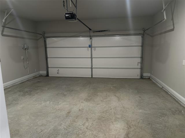 Building Photo - 500 Amenduni Ln