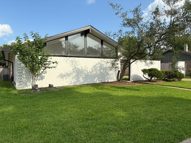 Building Photo - 11807 Blair Meadow Dr