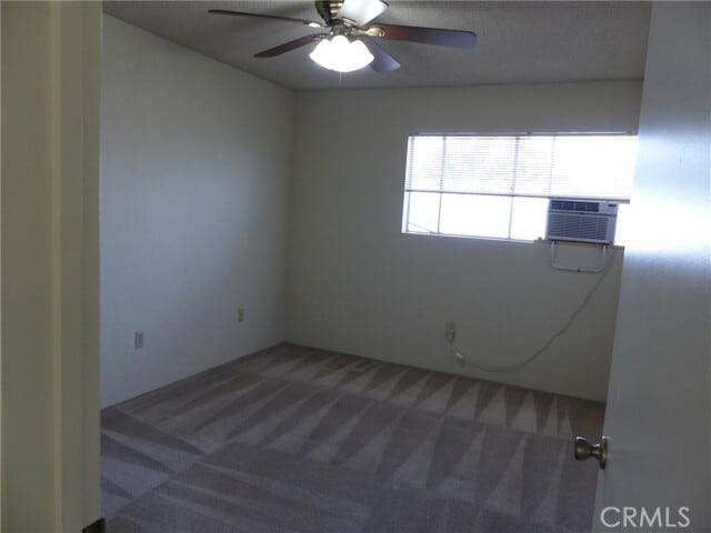 Building Photo - 10708 Walnut St