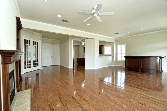 Building Photo - 125 Fox Home Ln