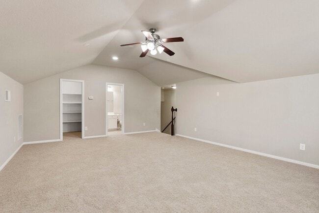 Building Photo - 314 Trillium Dr