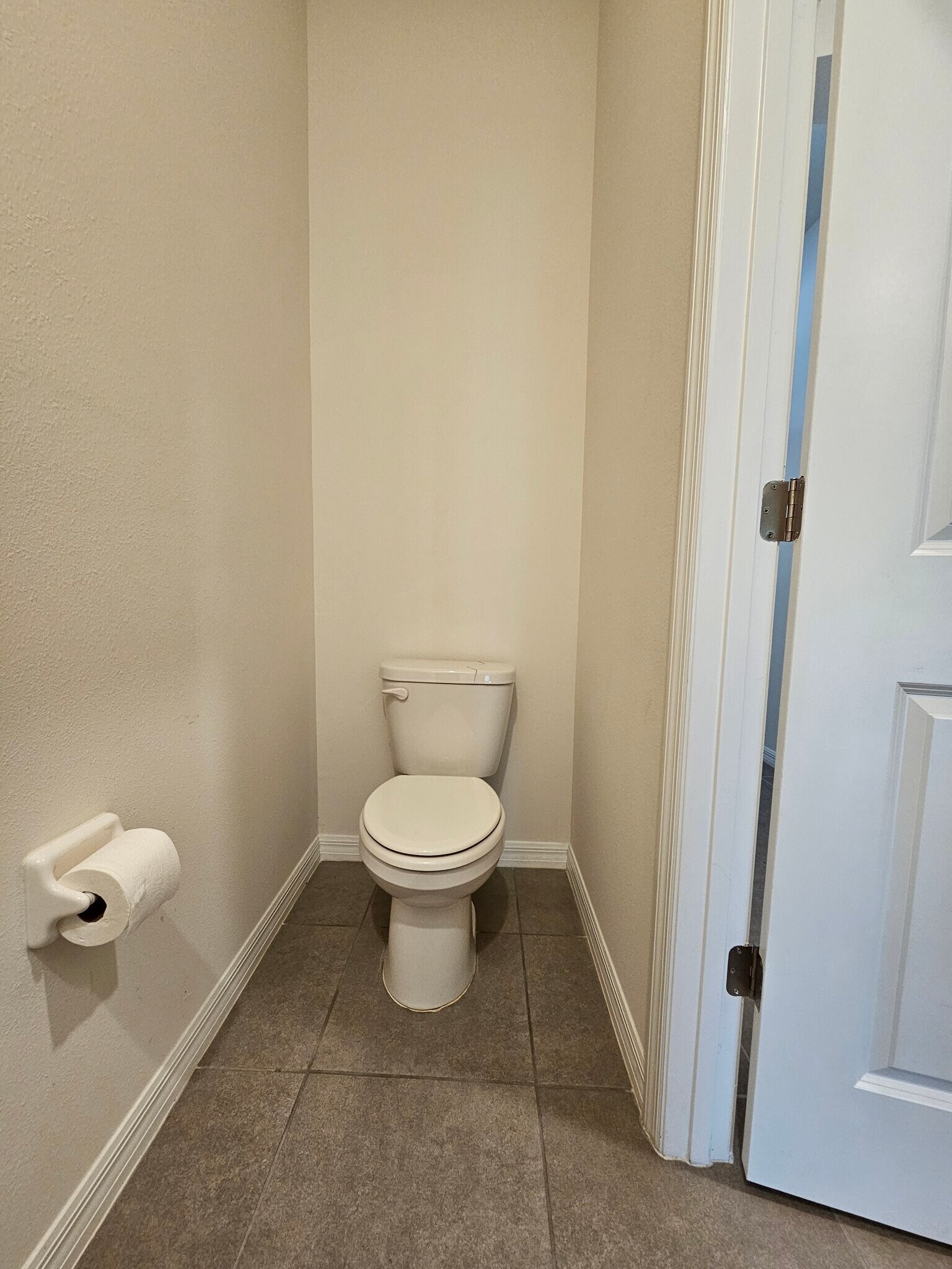 Building Photo - 8652 Milestone Dr