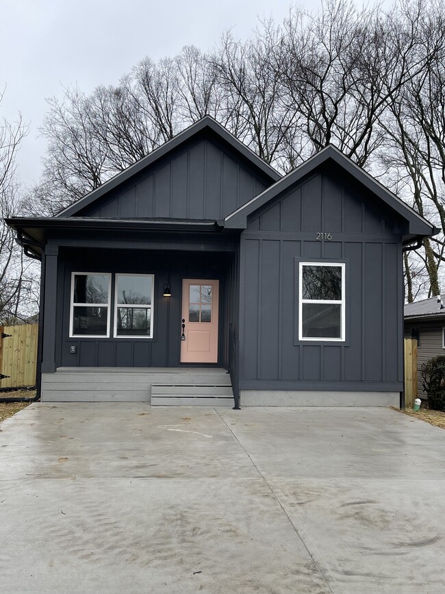 Building Photo - 2116 Blackford St.