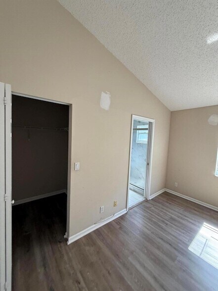 Building Photo - 4866 Palmbrooke Cir