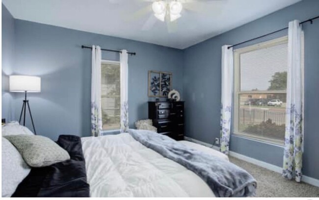 Building Photo - Picture-Perfect 3-Bedroom Charmer – A Drea...