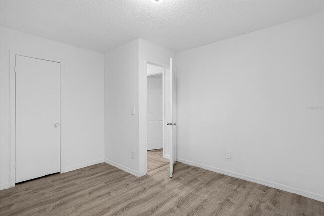 Building Photo - 516 Pitt St