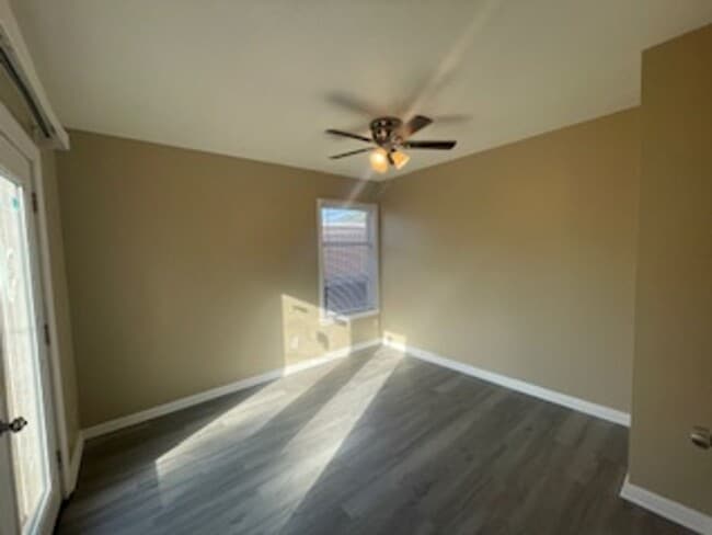 Building Photo - 4022 Lowman St