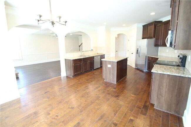 Building Photo - 1307 Clarecastle Ln
