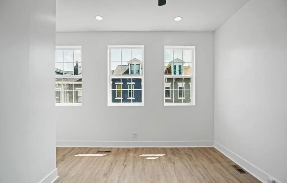 Building Photo - 2013 Forbes Ave