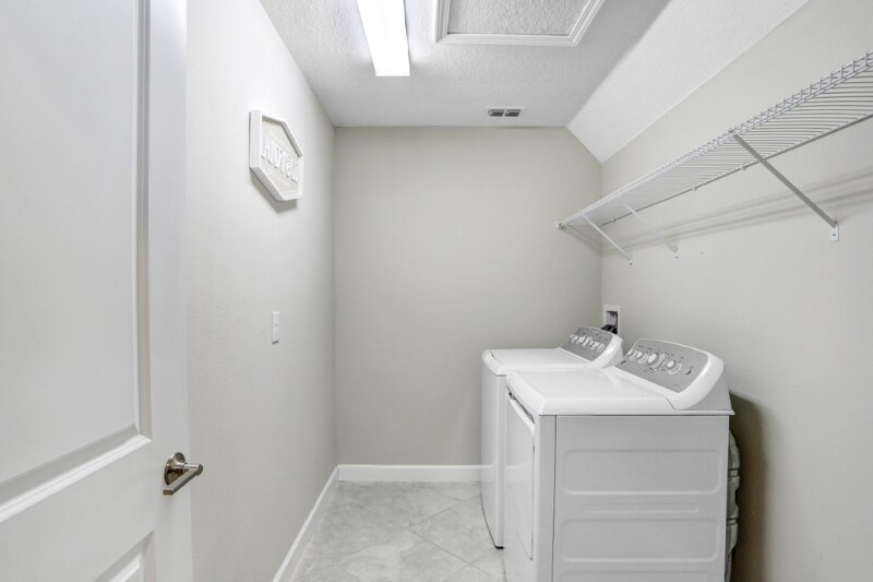Building Photo - 8721 Savory Walk Dr
