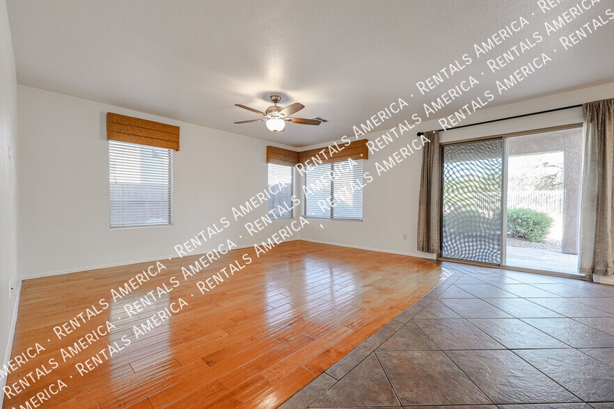 Building Photo - 33251 N Symer Dr
