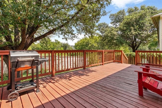 Building Photo - 1617 Gaylord Dr