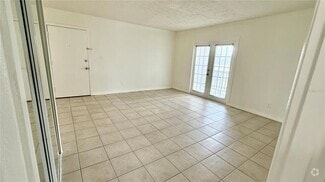 Building Photo - 415 Wymore Rd