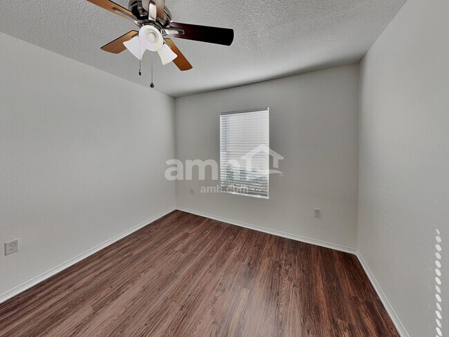 Building Photo - 10920 Pond Pine Dr