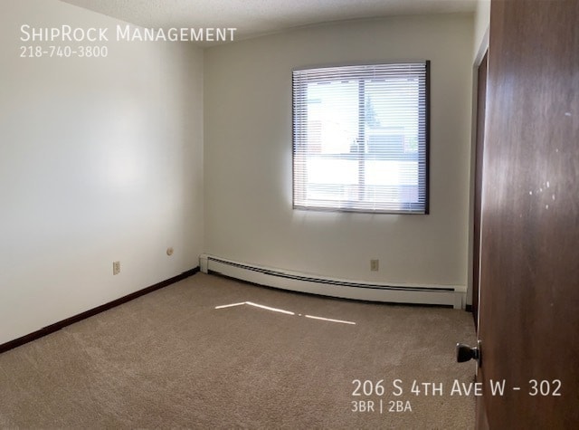 Building Photo - 206 S 4th Ave W