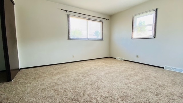 Building Photo - 305 W 65th St