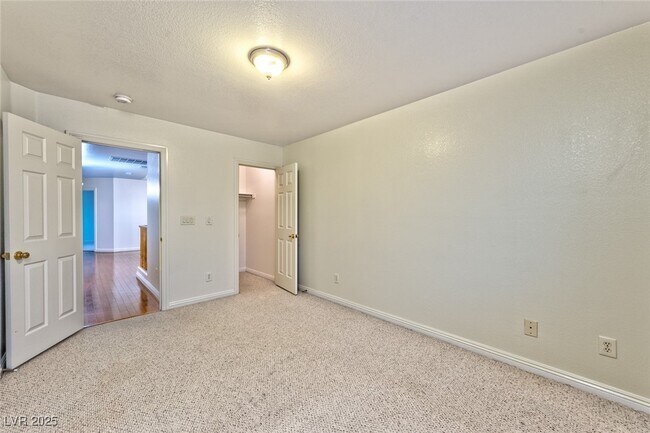 Building Photo - 8495 Cerritos Ct