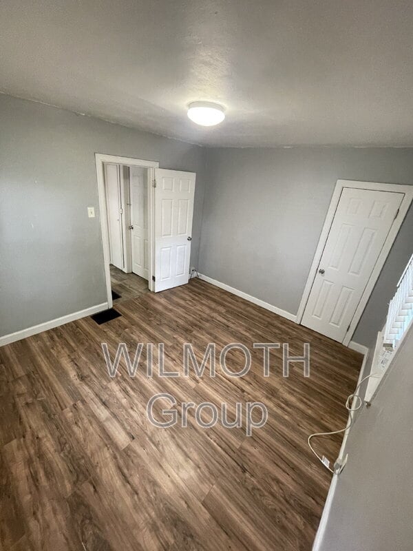 Building Photo - 622 N Moreland Ave