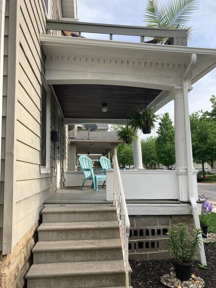 Building Photo - 1273 Fry Ave