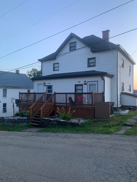 Exterior - 227 Maple St