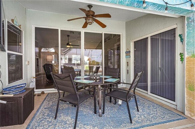 Building Photo - 703 NE 23rd Terrace