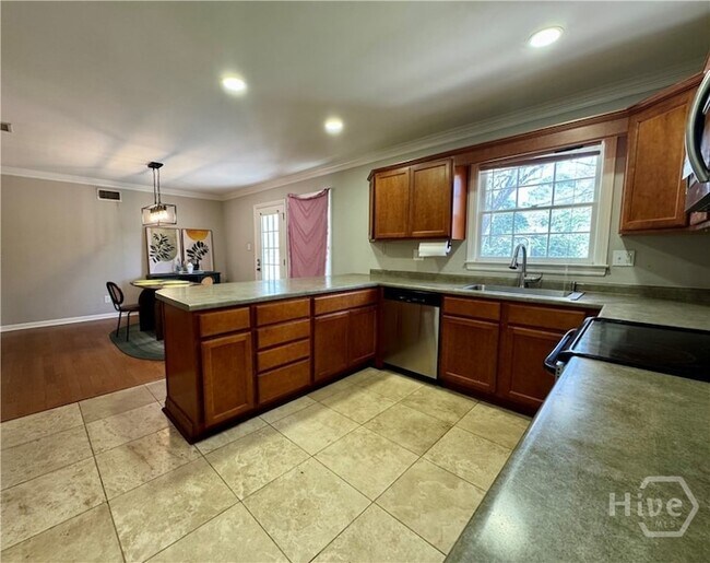 Building Photo - 12406 Largo Dr