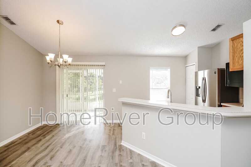 Building Photo - 2941 Umbrella Tree Dr