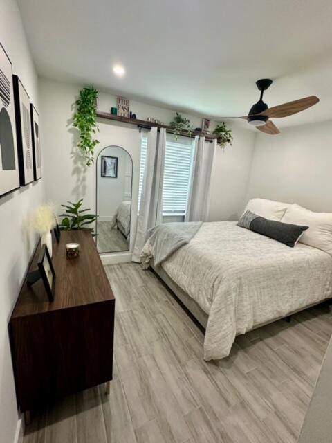 Building Photo - 846 Croton Dr