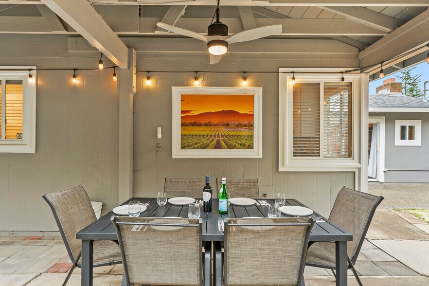 Building Photo - 154 Baxter Ave