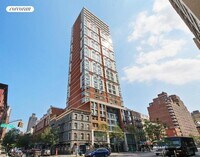 Building Photo - 404 E 76th St