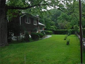 Building Photo - 215 Harriman Rd