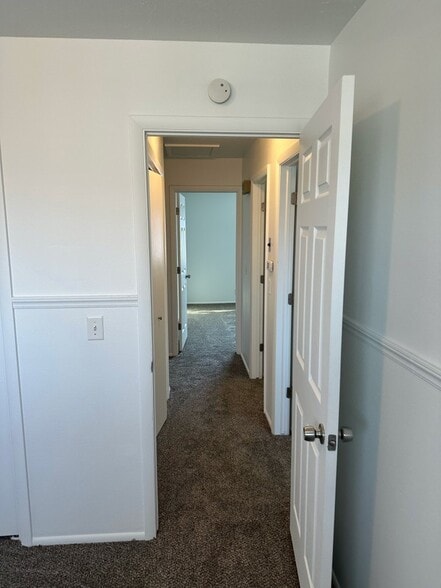 Building Photo - 1321 E 4200 S